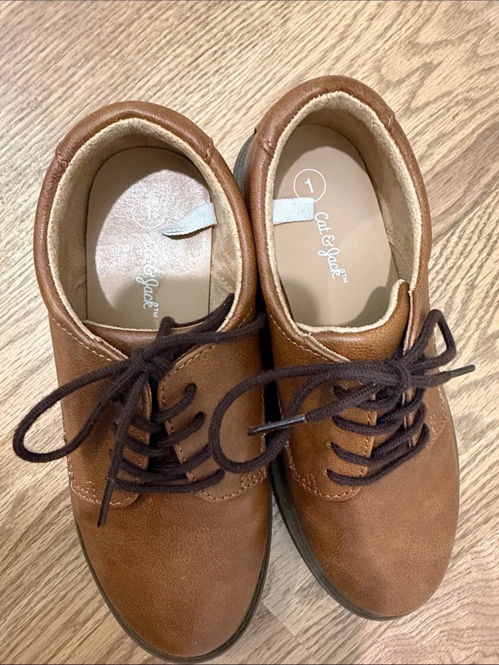 Cat & Jack Kids Brown Lace-Up Dress Shoes